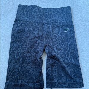Gymshark Charcoal Patterned Activewear